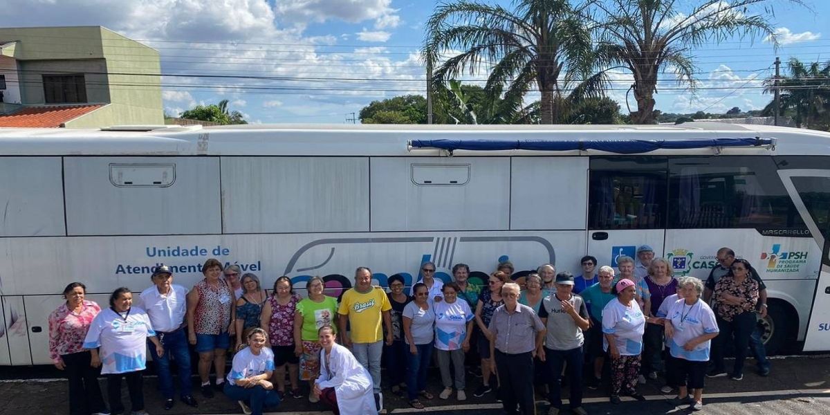 Comboio da Saúde estaciona no FelicIdade do Idoso para garantir vacinação da terceira idade