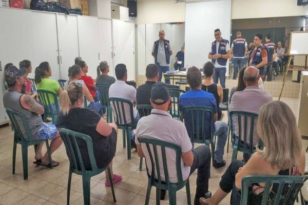 CGE Itinerante pesquisa satisfação de cidadãos com serviços prestado no Oeste do Estado