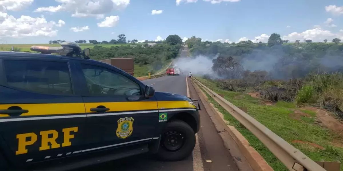 Cascavelense morre em grave acidente entre carreta bitrem e caminhão na BR-163