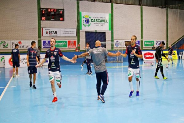 Em semana de estreia na Liga Nacional, Cascavel Futsal segue em ritmo forte de treinamento