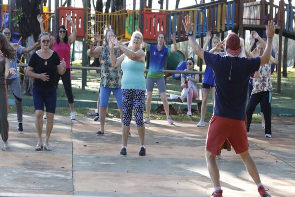 Mulher no Esporte promove bem-estar e lazer para público feminino em Cascavel