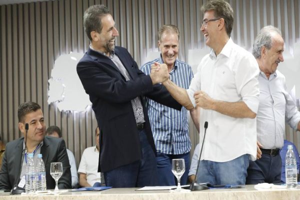 Energia sustentável: Cascavel autoriza licitação para construção de usina fotovoltaica no aterro