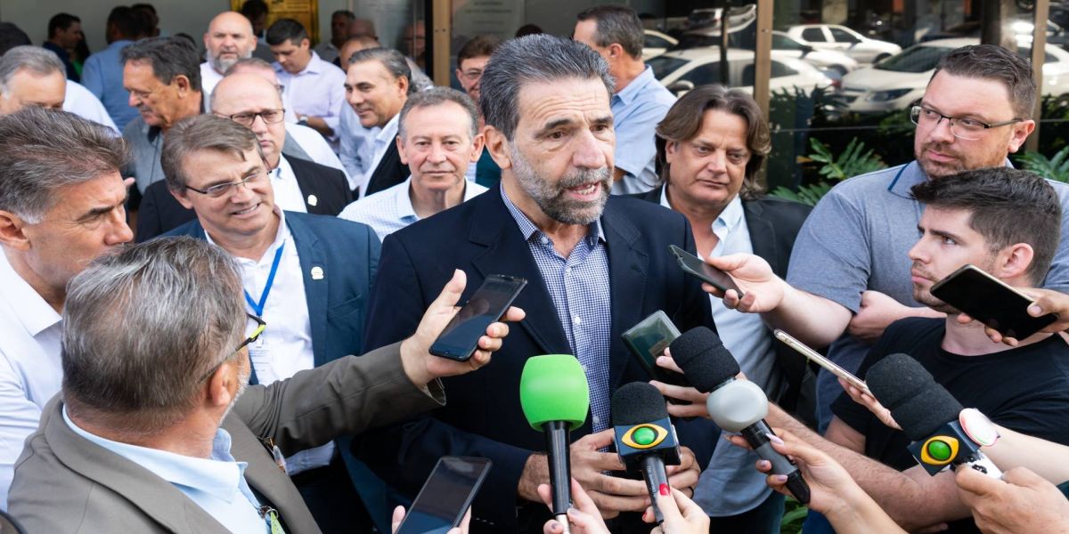 Diretor-geral da Itaipu reafirma compromisso com municípios do Oeste do Paraná