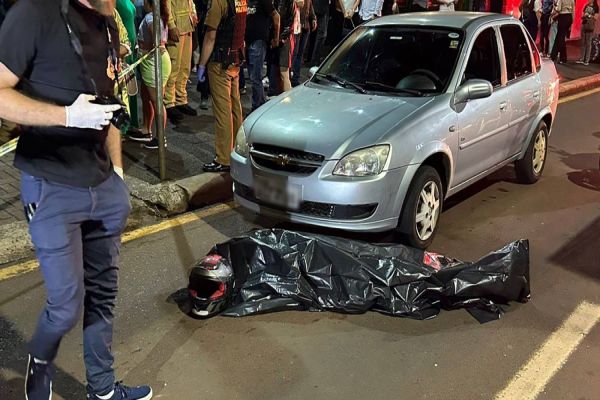 Forças de segurança simulam ocorrência de homicídio para conscientizar sobre violência no trânsito