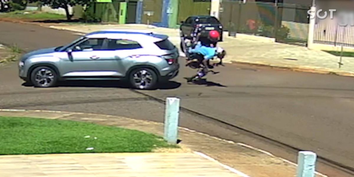 Motociclista fica ferido em acidente de trânsito no bairro Santa Cruz, em Cascavel