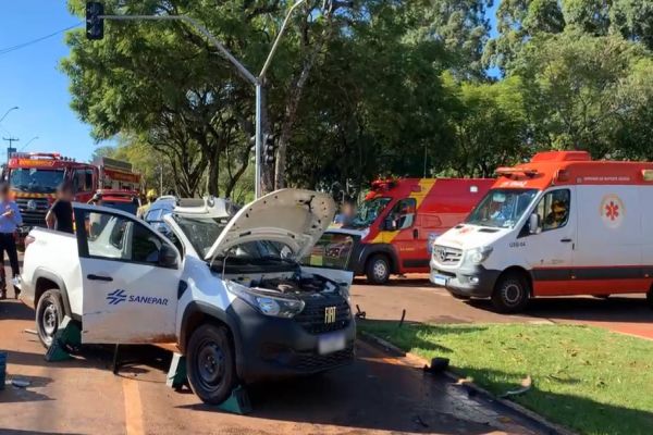 Grave acidente de trânsito é registrado na Avenida Brasil em Cascavel