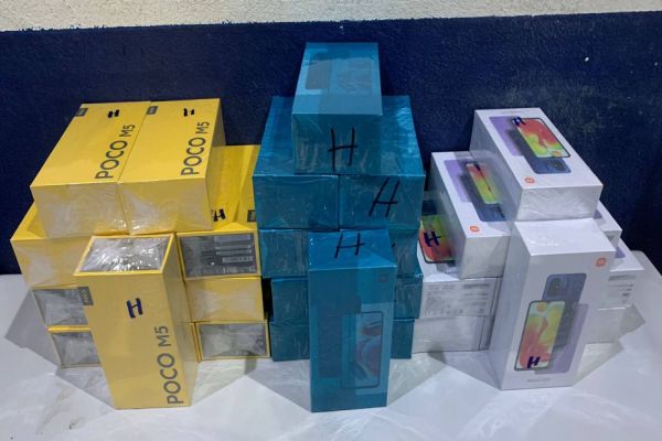 Guarda Municipal de Cascavel apreende 32 celulares sem nota fiscal na rodoviária