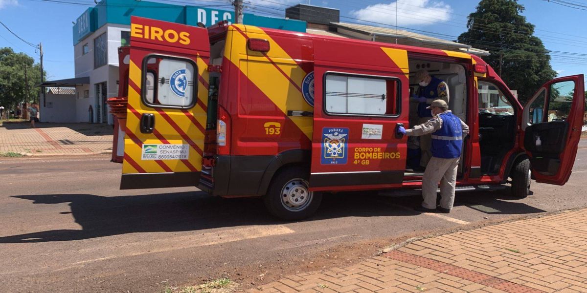 Dois motociclistas ficam feridos após colisão no Bairro Florais do Paraná