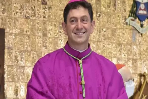 Arcebispo de Cascavel, Dom Adelar Baruffi, continua tratamento contra câncer