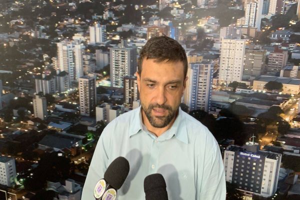 Imagem referente a notícia: Forças de Segurança de Cascavel se reúnem para discutir segurança em escolas após atentado em SC