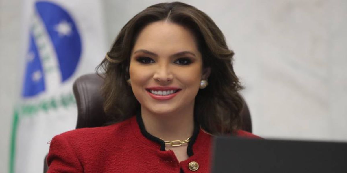 Deputada Maria Victoria (PP) propõe adoção de Libras no serviço público estadual