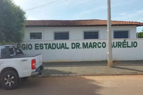 Imagem referente a notícia: Estudante de 13 anos fere três alunas com faca durante ataque a escola de Santa Tereza de Goiás