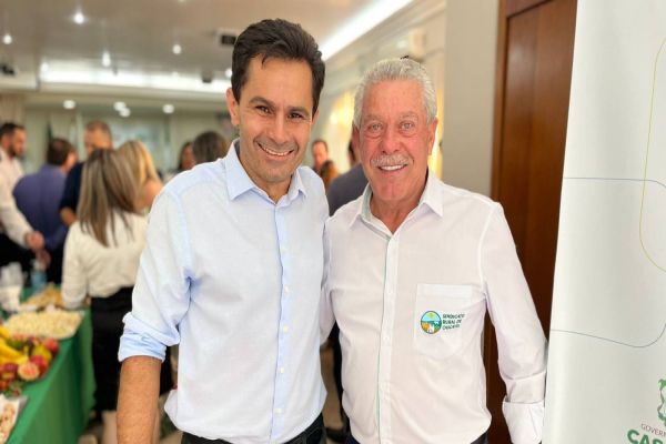 Pacheco prestigia inauguração do 1º Escritório de Compras do Agro do Brasil em Cascavel