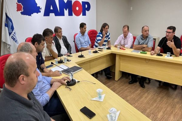 Reunião da AMOP discute soluções para a BR-163 no oeste do Paraná