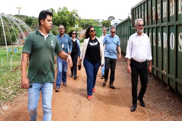 Vereadores da Comissão do Meio Ambiente vistoriam todos os Ecopontos da cidade