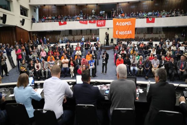 Audiência Pública debate a privatização da Copel e os impactos na economia do Paraná