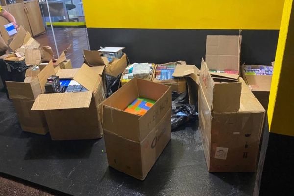 PRE Cascavel apreende grande quantidade de eletrônicos contrabandeados na PR-180 em Nova Aurora