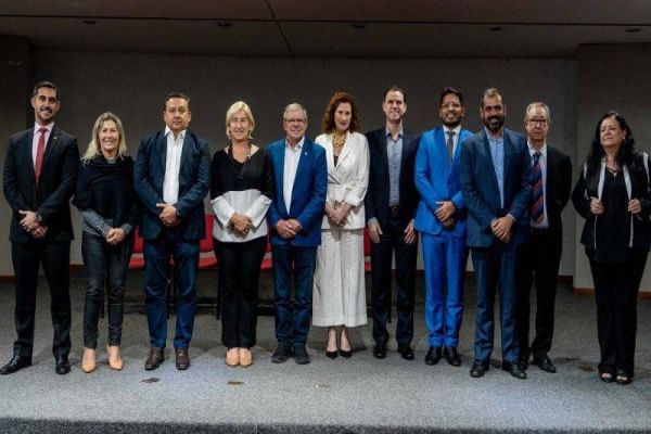 Cascavelense é eleito presidente do Fórum Nacional de Secretários de Habitação e Desenvolvimento