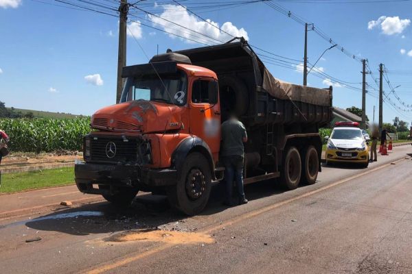 Motociclista de 38 anos morre após colisão frontal em Quatro Pontes