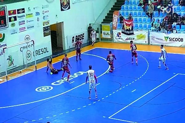 Imagem referente a notícia: Cascavel Futsal empata com Operário Laranjeiras no Laranjão pelo Campeonato Paranaense