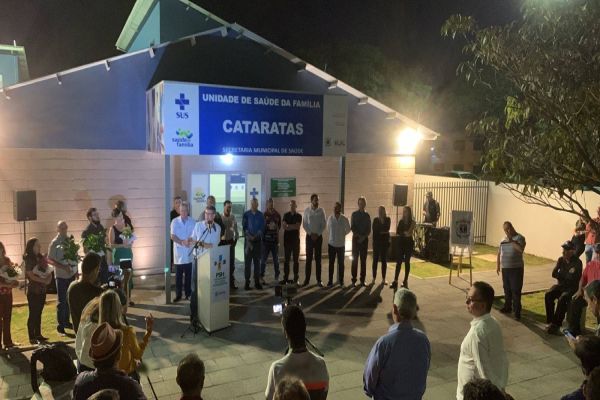 Imagem referente a notícia: Inaugurada nova Unidade de Saúde da Família no bairro Cataratas, em Cascavel