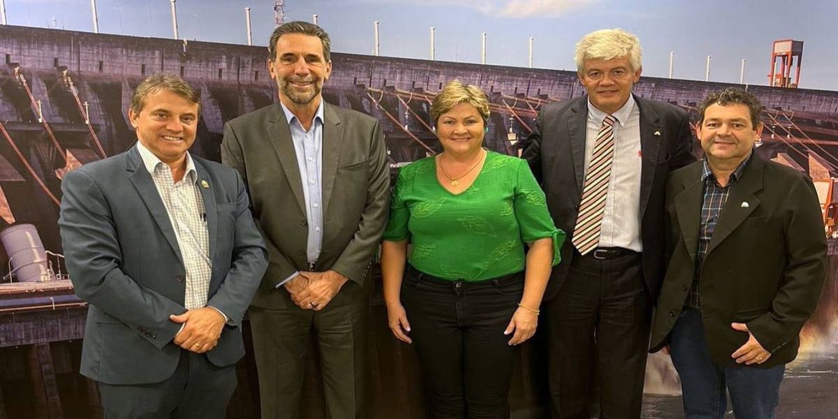 AMOP e Itaipu se reúnem para discutir investimentos em projetos sociais, ambientais e infraestrutura