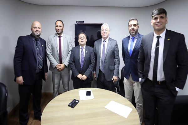 Bloco Parlamentar Temático Digital e da Inovação convoca secretário para audiência pública