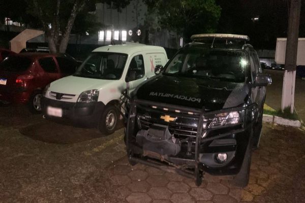 Imagem referente a notícia: Polícia Civil e Pelotão de Choque da PM prende suspeito de matar policial militar no Santa Cruz
