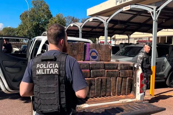 Polícia Militar apreende 1,5 tonelada de droga e munições em Cascavel