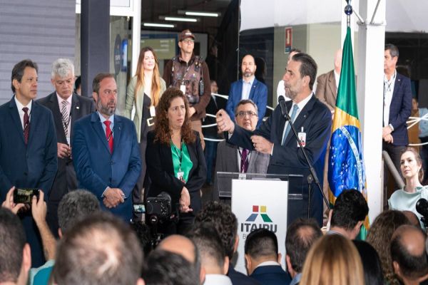Imagem referente a notícia: Encontro celebra 50 anos do Tratado de Itaipu, marco da diplomacia latino-americana