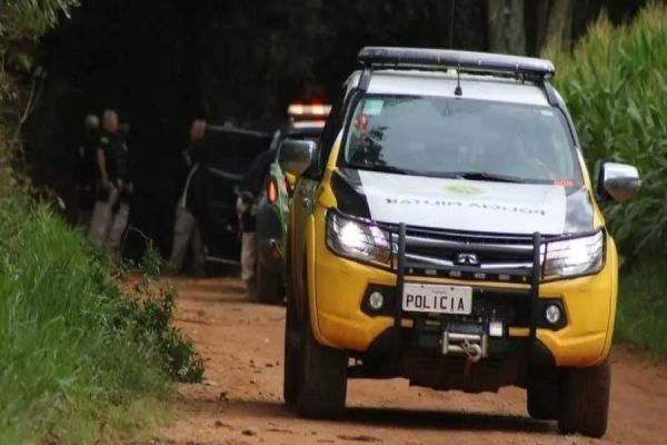 Caseiro de fazenda atira contra ladrões que invadiram sua residência em Apucarana, norte do Paraná