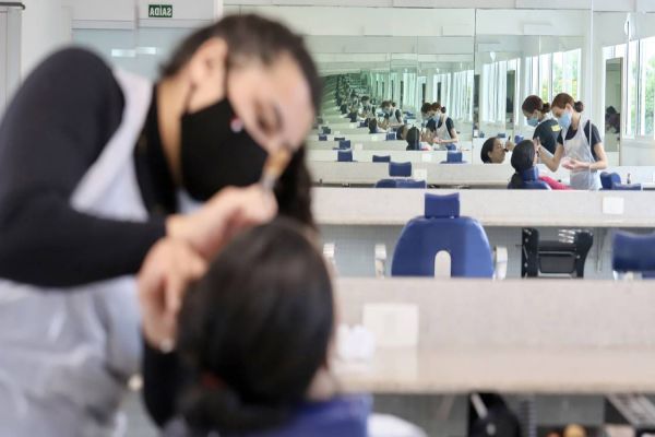 Cresce o número de aprendizes no mercado de trabalho do Paraná, aponta Ipardes