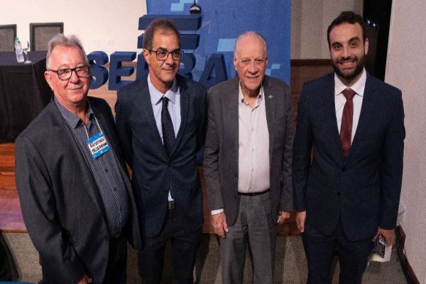 Paraná reforça compromisso de facilitar trabalho das micro e pequenas empresas