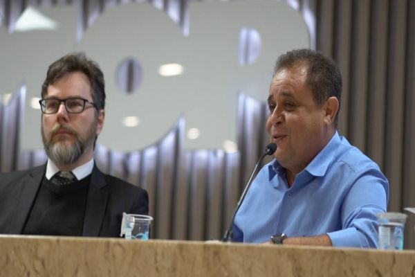 Batatinha solicita reunião na AMOP para discutir construção do novo IML em Cascavel