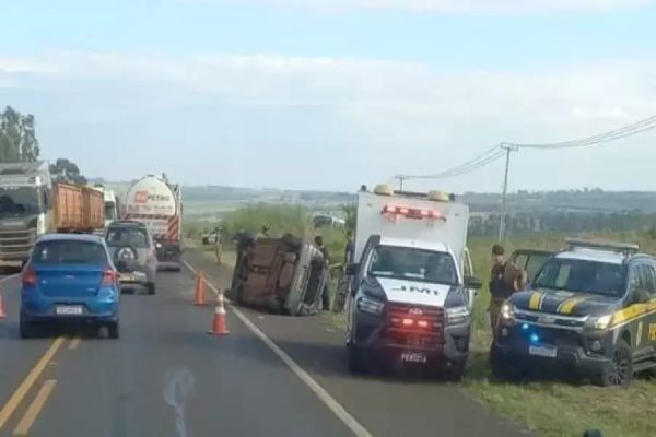 Com carro roubado na Prefeitura de Cascavel, homem morre durante perseguição policial na BR-376