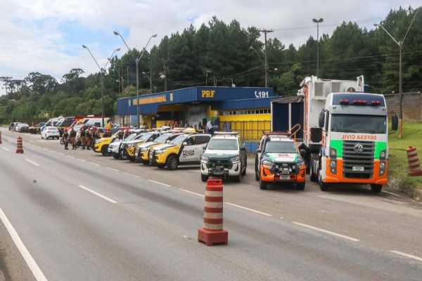 Com operação nas estradas, Estado garantiu transporte seguro da safra e atendeu motoristas