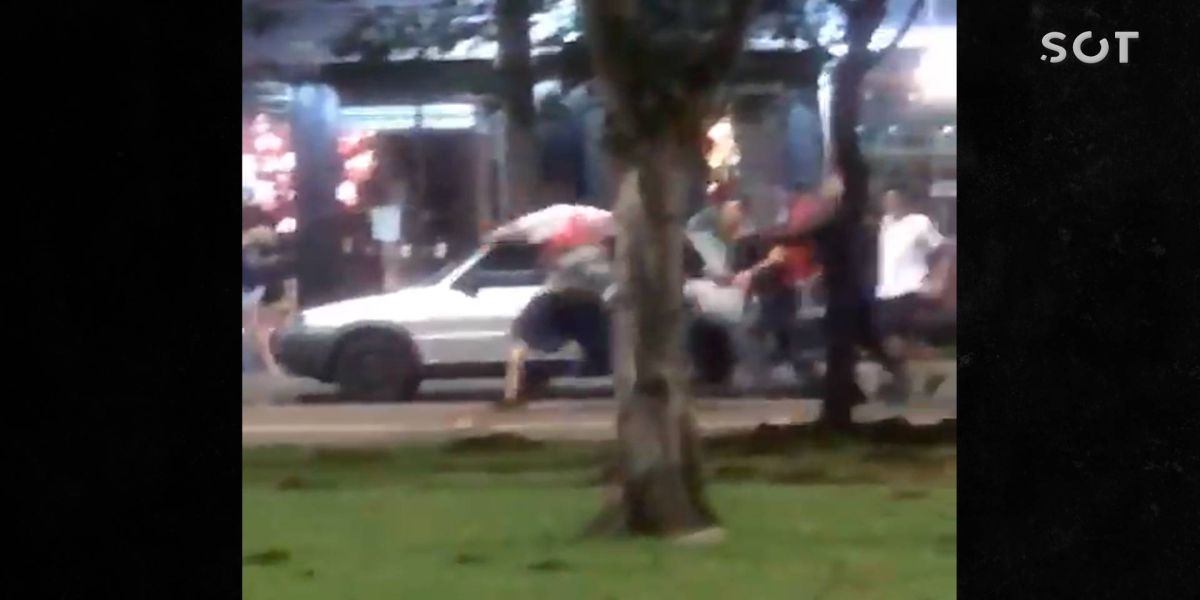 Jovem é baleado com pelo menos seis tiros no Centro de Cascavel em confusão em tabacaria