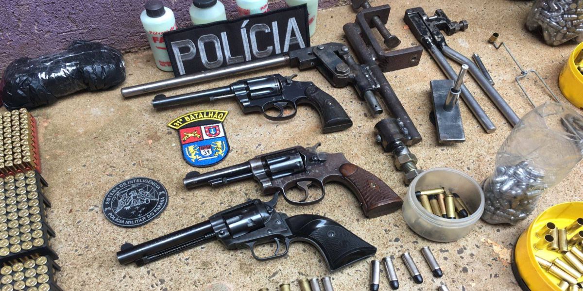 Polícia Militar apreende armas e munições em Tupãssi após denúncia de comércio ilegal
