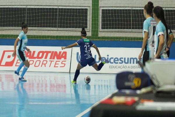 Imagem referente a notícia: Stein Cascavel vence Cantagalo em partida emocionante pelo Campeonato Paranaense