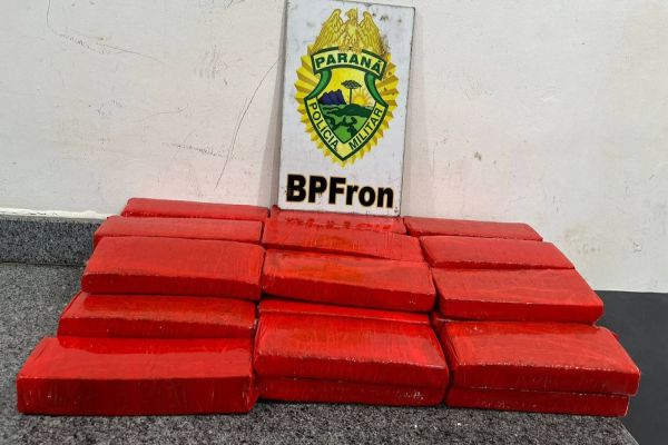 BPFRON apreende 20 kg de maconha em ônibus intermunicipal durante Operação Hórus em Cascavel