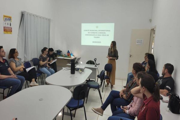 Alerta em Toledo: Estratégias de combate ao Aedes aegypti são debatidas em reunião de comitê