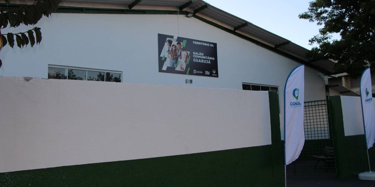 Comunidade do bairro Guarujá, em Cascavel, comemora revitalização de salão comunitário