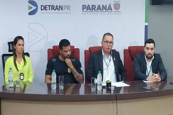 Estado alerta para golpes com sites que cobram agendamentos e fraudam IPVA e leilões