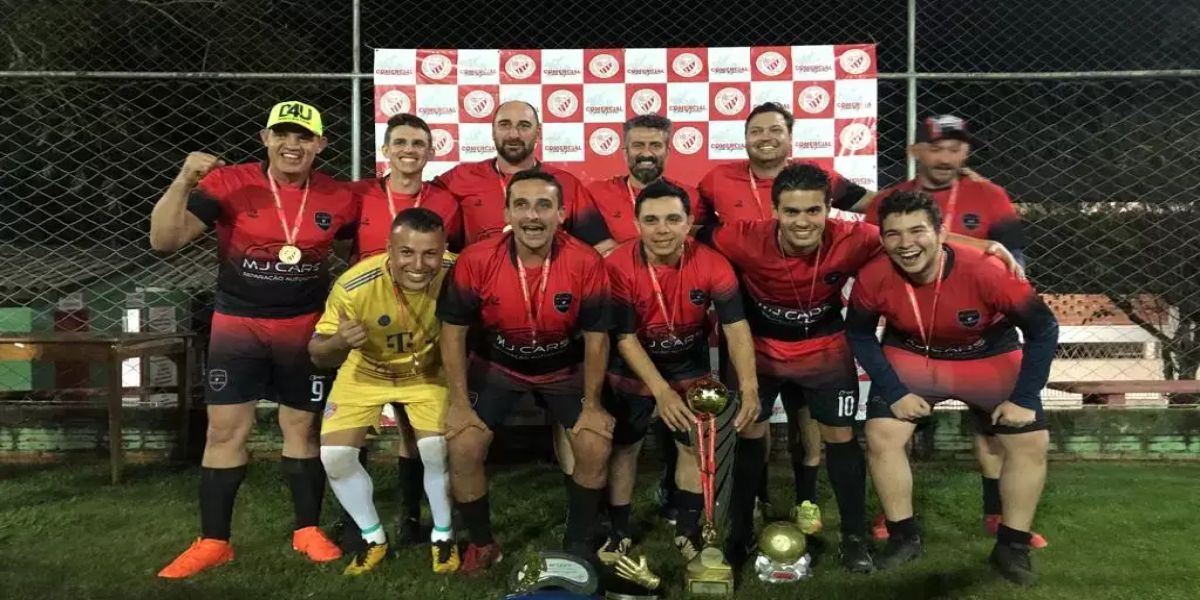 MJ Cars é campeão invicto no Futebol Suíço do Clube Comercial