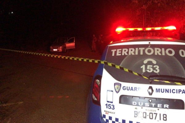 Imagem referente a notícia: Homem morre após ser alvejado por disparos de arma de fogo no Jardim Colmeia