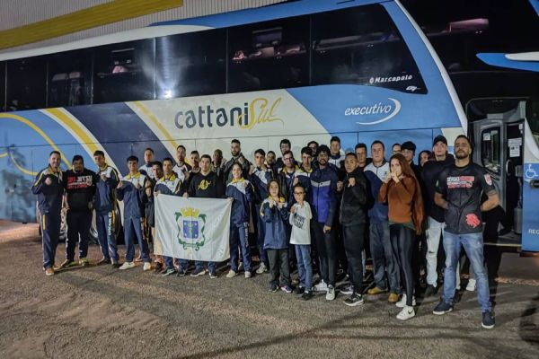 Atletas de Cascavel se destacam no Campeonato Paranaense de Muay Thai em Curitiba