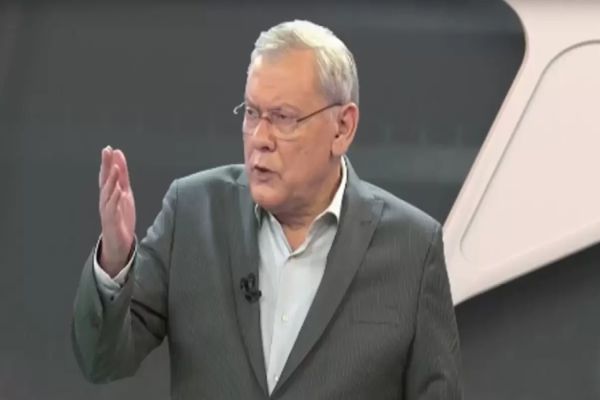 Com assinatura de Pacheco, Milton Neves será Cidadão Honorário do Paraná