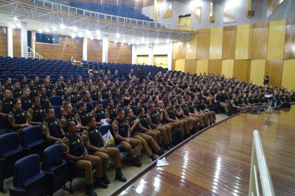 Soldados da 3ª EsFAEP finalizam parte teórica e iniciam estágio operacional nas unidades da região