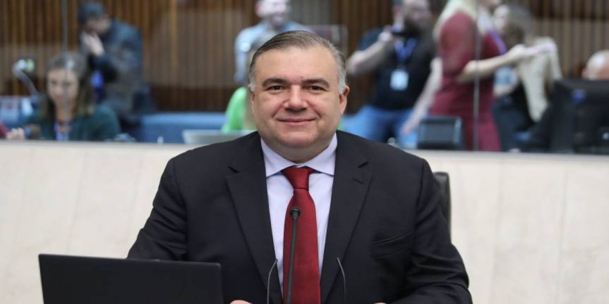 Deputado Ney Leprevost (União) protocola projeto de lei de Proteção à Liberdade Religiosa