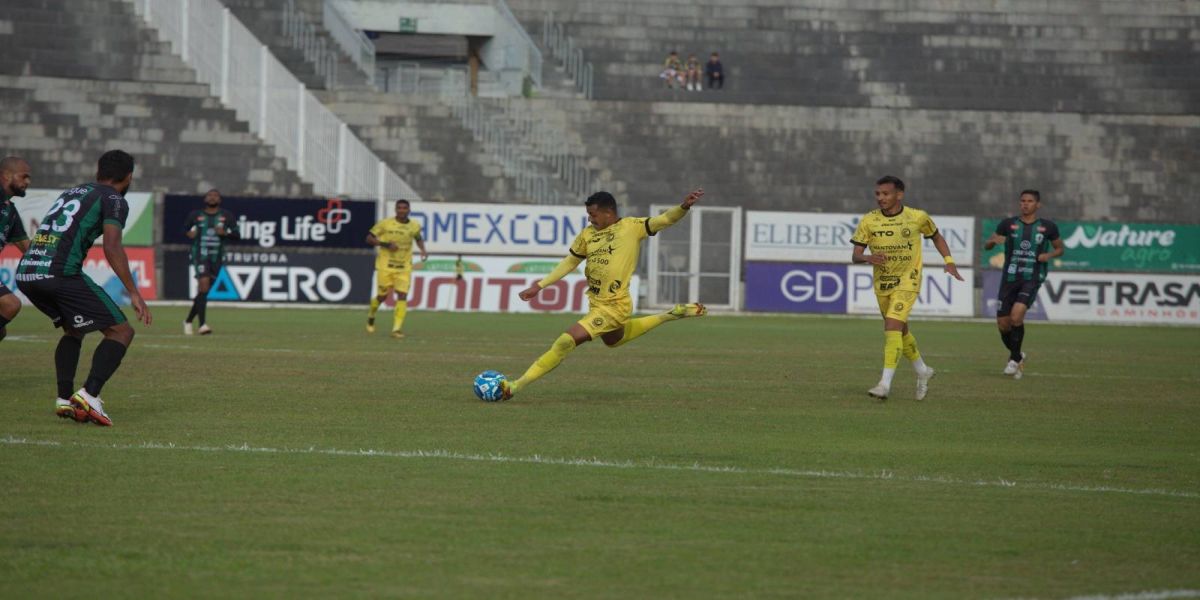 Futebol Clube Cascavel empata com Maringá em jogo intenso pela Série D